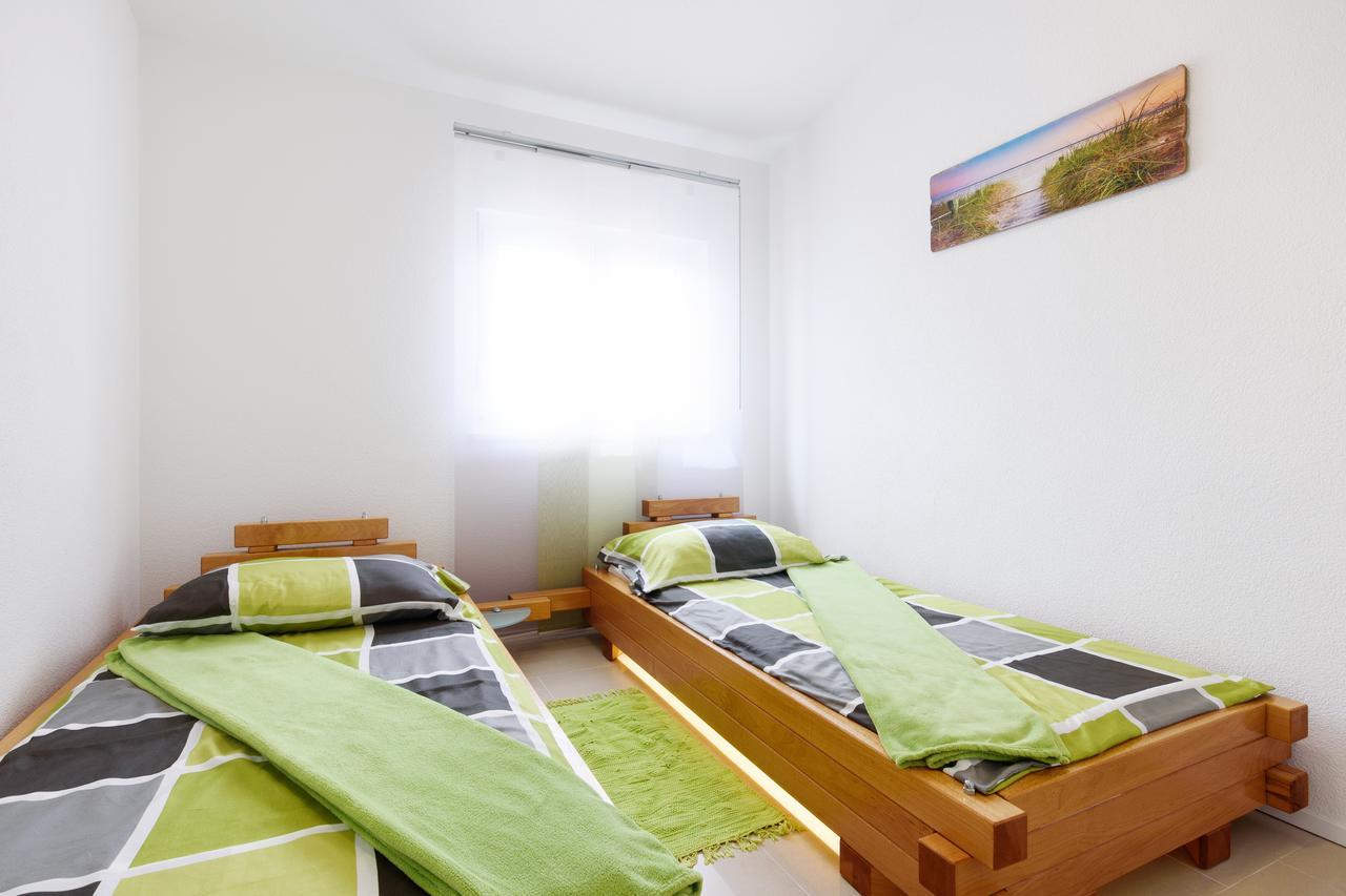 Studio Apartment Maslina ゴルニ・カリン エクステリア 写真